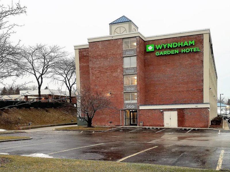 Wyndham Garden Kenosha Harborside Exterior foto